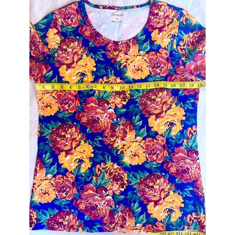 NWOT Women’s Medium Serengeti 3/4 Sleeve Floral Tunic Blouse Shirt